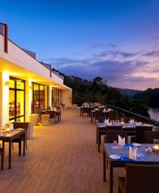 Panorama restaurant overlooking the Mahaweli River at Cinammon Citadel in Kandy