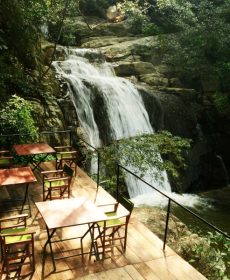 Restaurant by the waterfall at Ella Jungle Resort in Ella