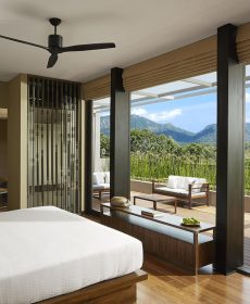 Suite Room at Jetwing Lake in Dambulla