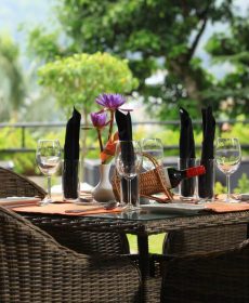 Outdoor dining at Thilanka Hotel Kandy